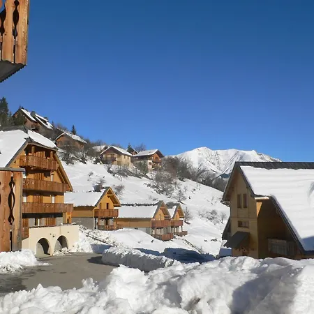 Appartamento 43m² Pour 8 Personnes Avec Terrasse, Parking Et Wifi - Fr-1-504-696 *