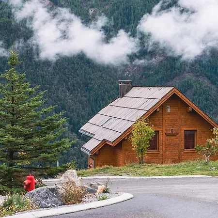 43m² Pour 8 Personnes Avec Terrasse, Parking Et Wifi - Fr-1-504-696 *