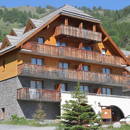 43m² Pour 8 Personnes Avec Terrasse, Parking Et Wifi - Fr-1-504-696 Apartman